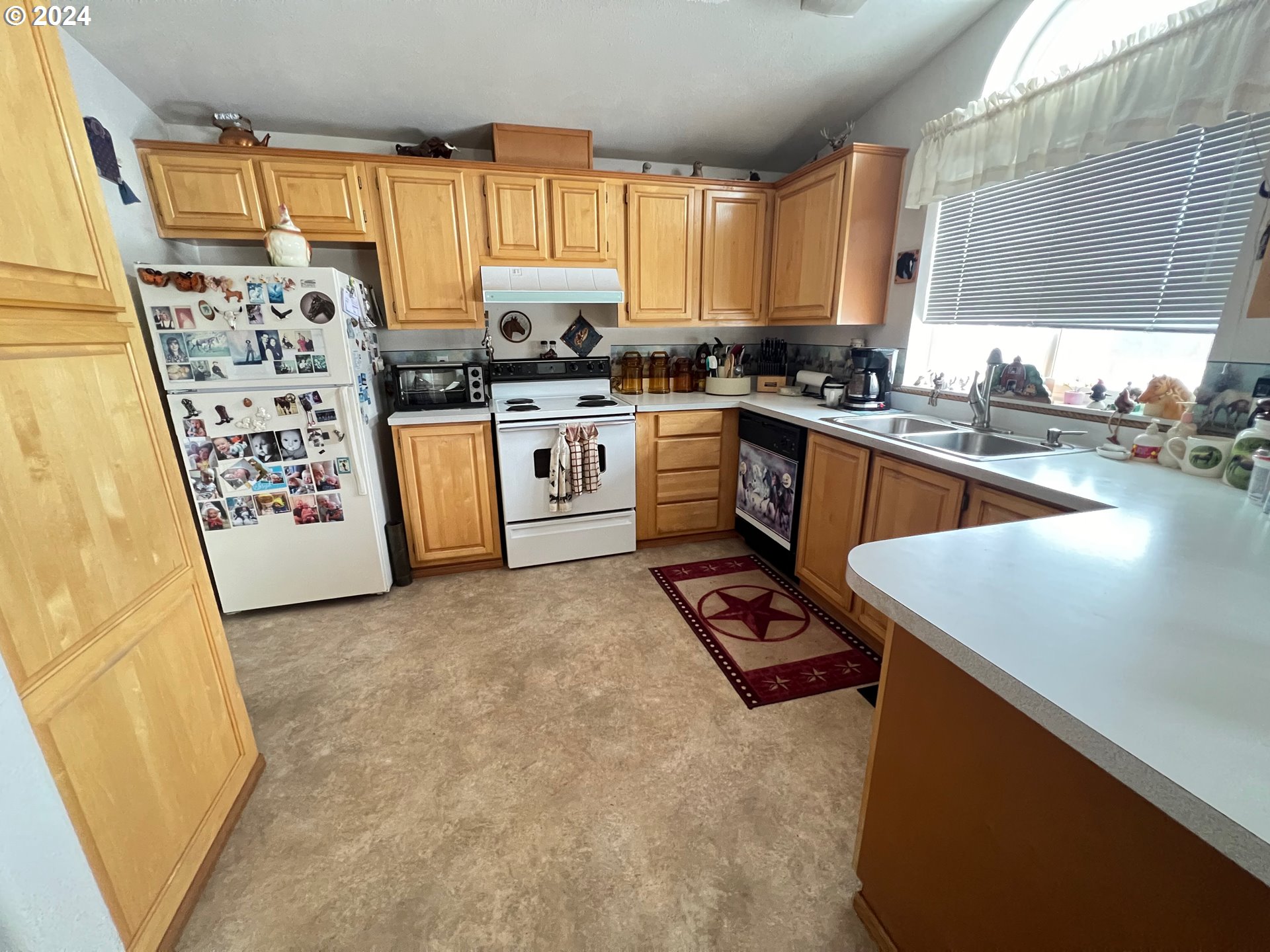 70679 Palmer Junction Road Elgin, OR 97827 - Photo 5 of 11 Gallery Image 5