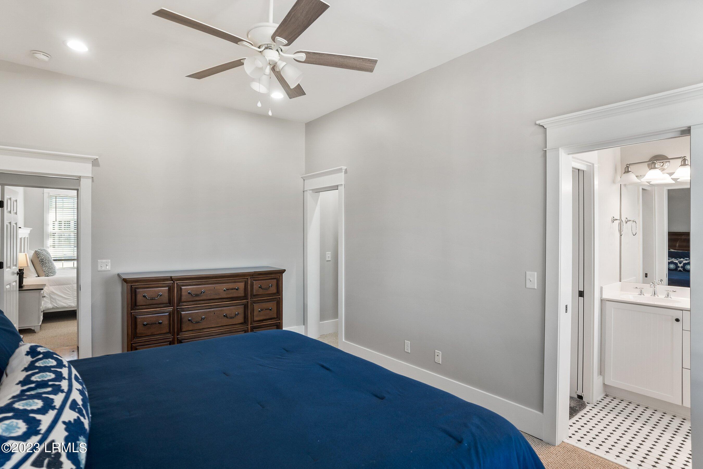 14 Assembly Row, Unit B Beaufort, SC 29906 - Photo 17 of 42 DSC08443-100-1.jpg-SMALL