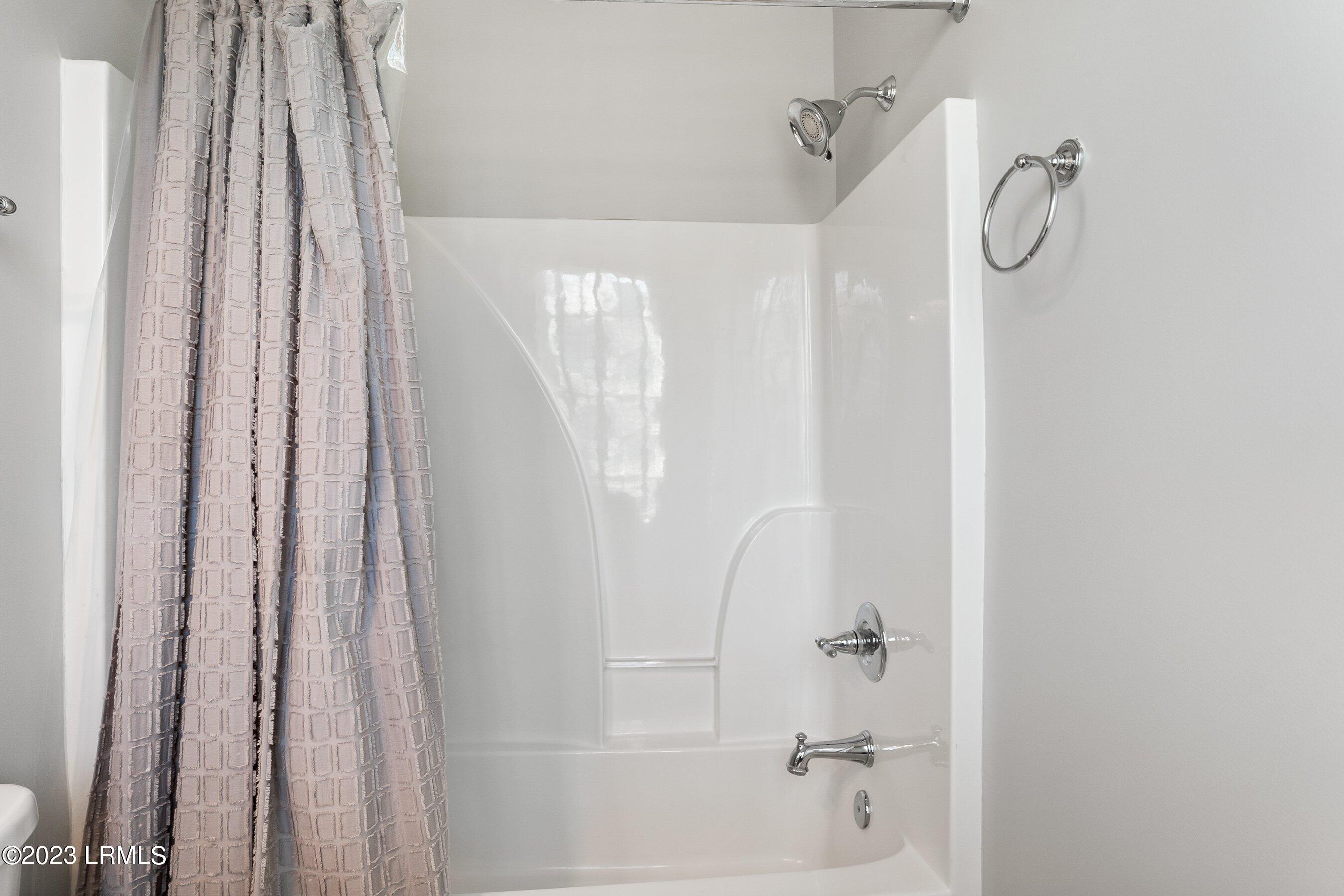 14 Assembly Row, Unit B Beaufort, SC 29906 - Photo 23 of 42 DSC08471-128-1.jpg-SMALL