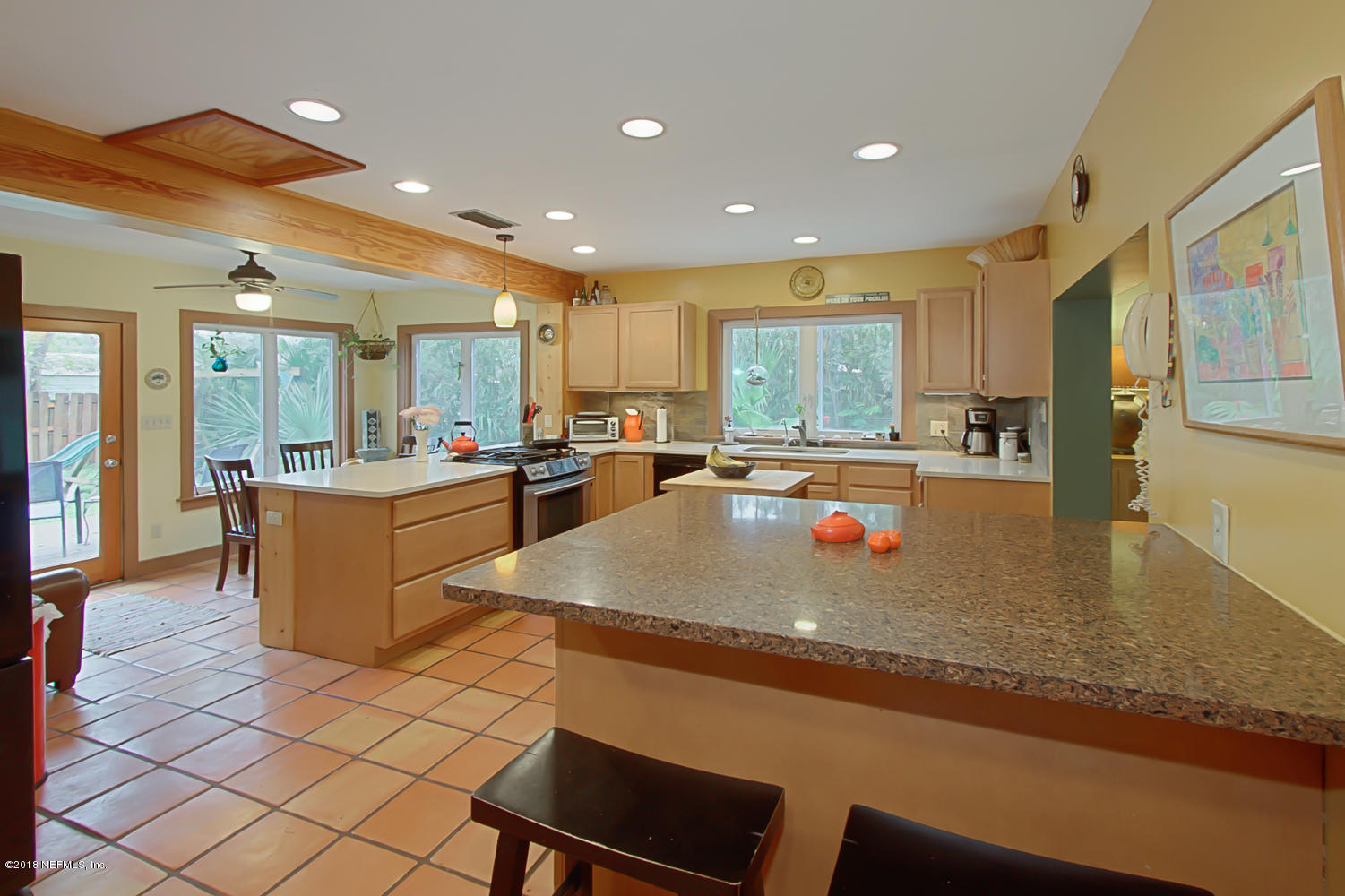 162 Nautilus Road St. Augustine, FL 32086 - Photo 12 of 25 Large kitchen