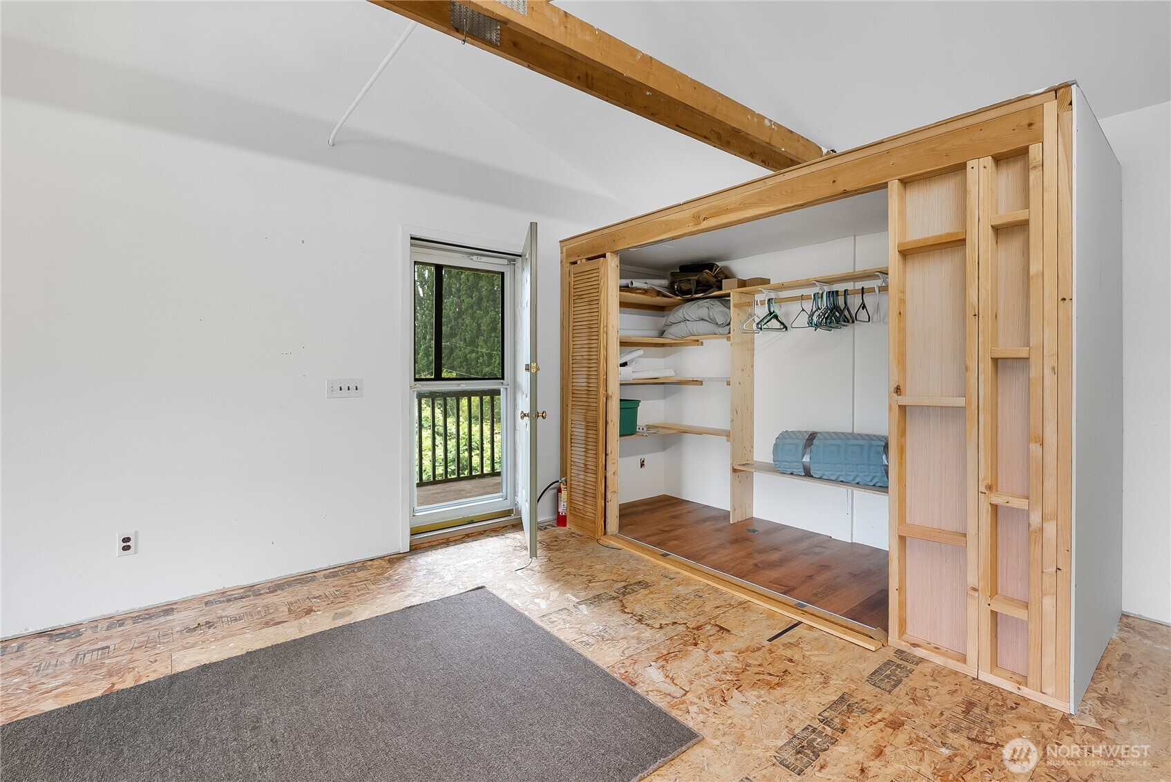 3960 Hoff Road Bellingham, WA 98225 - Photo 18 of 40 Gallery Image 18
