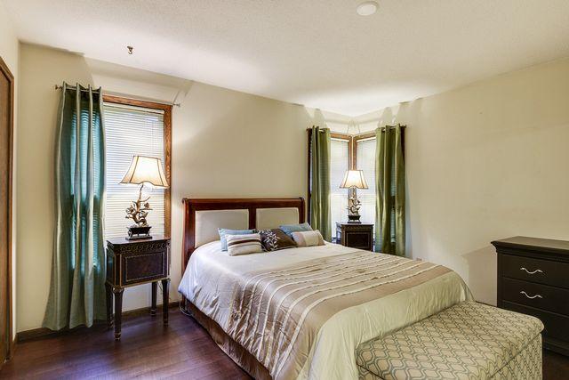 9728 Oxborough Road Bloomington, MN 55437 - Photo 15 of 21 Gallery Image 15