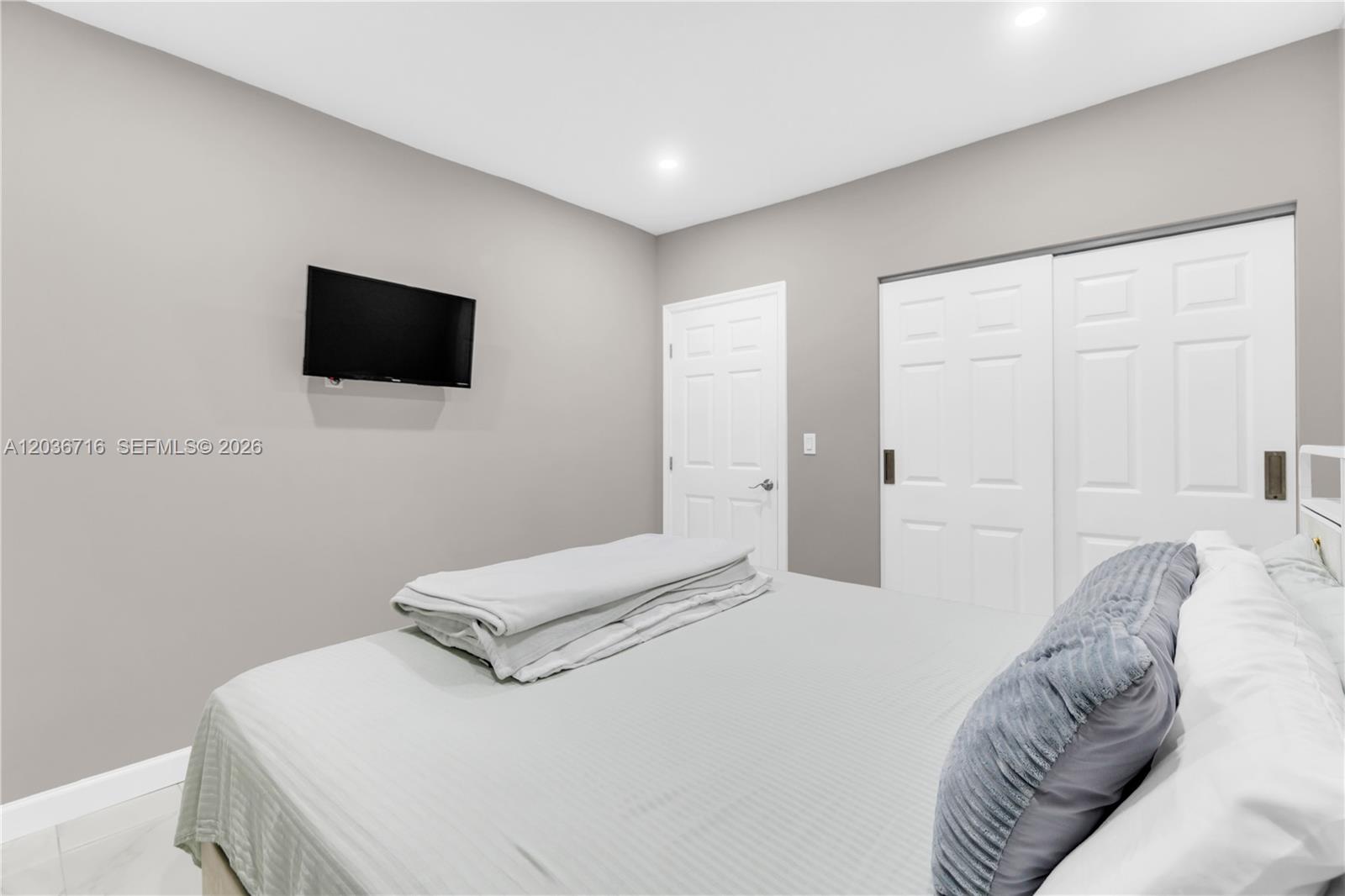 5049 Cleveland Road Delray Beach, FL 33484 - Photo 51 of 56