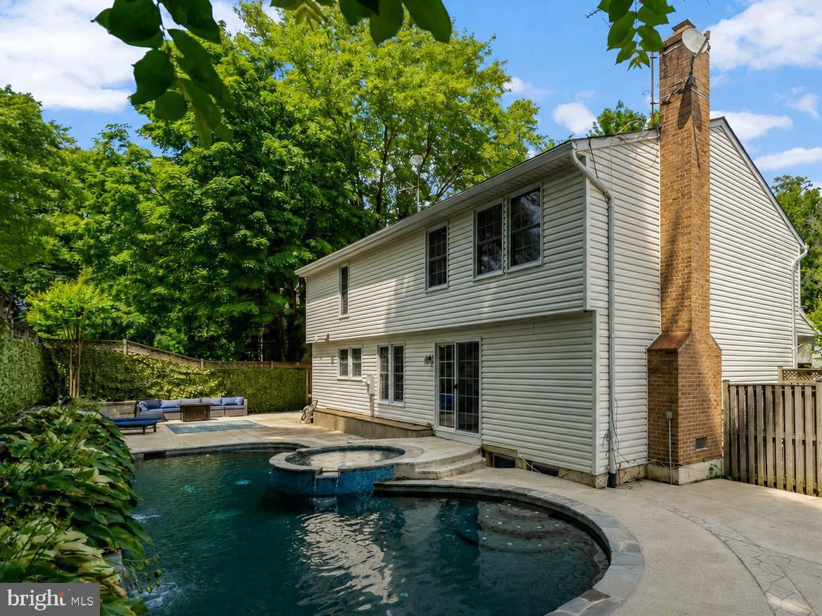 7809 Roundabout Way Springfield, VA 22153 - Photo 70 of 83 Saltwater Pool w/
