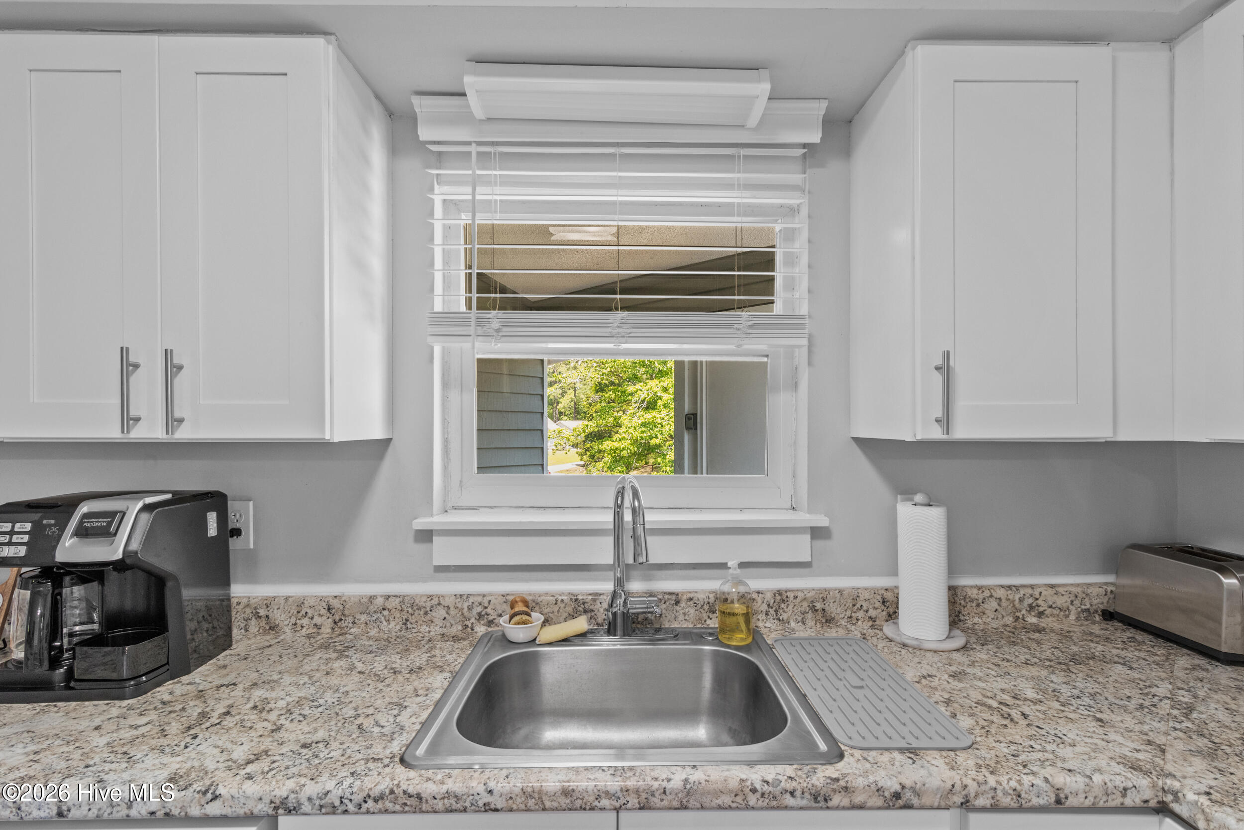 718 Azalea Drive, Unit 458 Hampstead, NC 28443 - Photo 8 of 38 9_kitchen