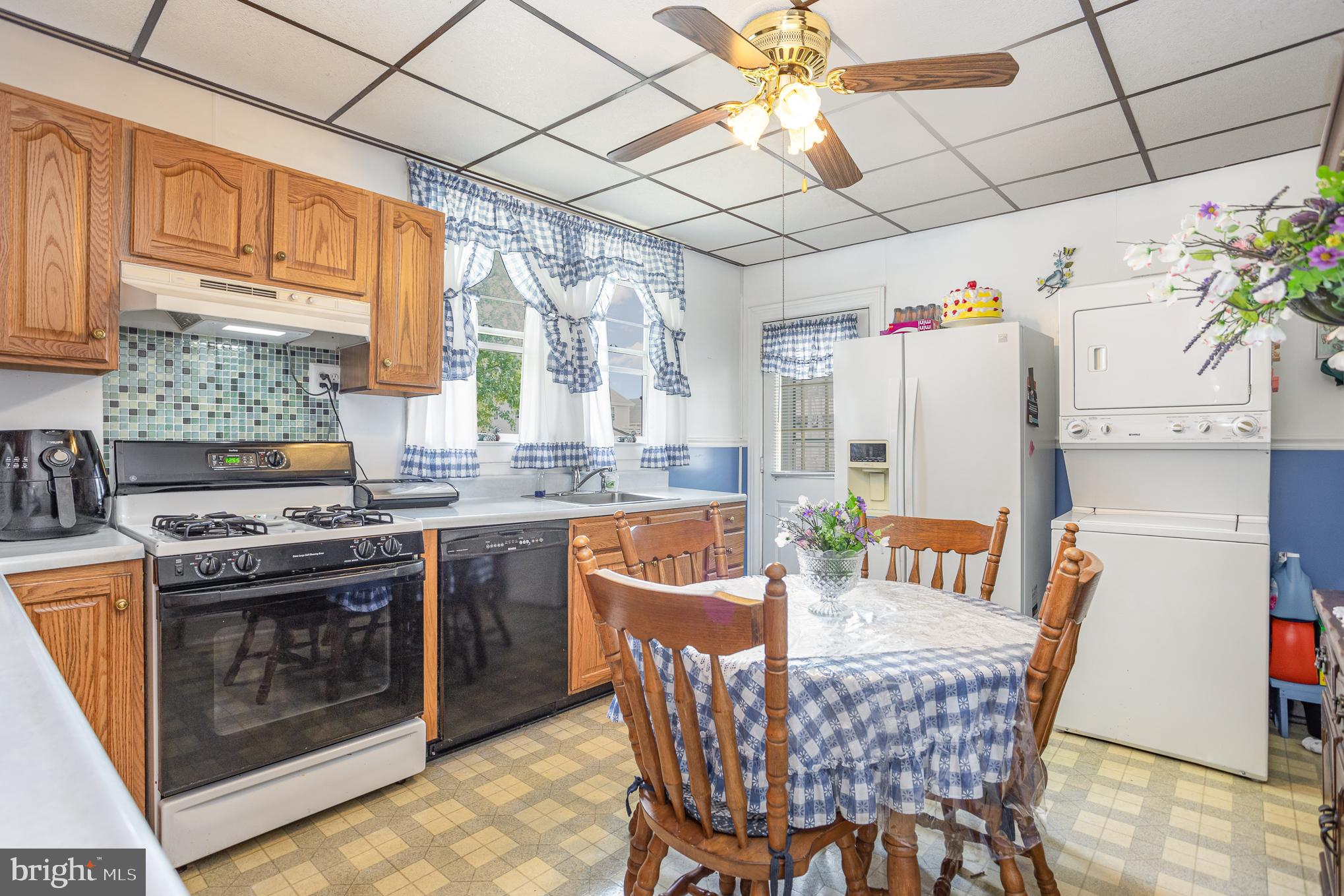 7003 North Point Road Sparrows Point, MD 21219 - Photo 8 of 30