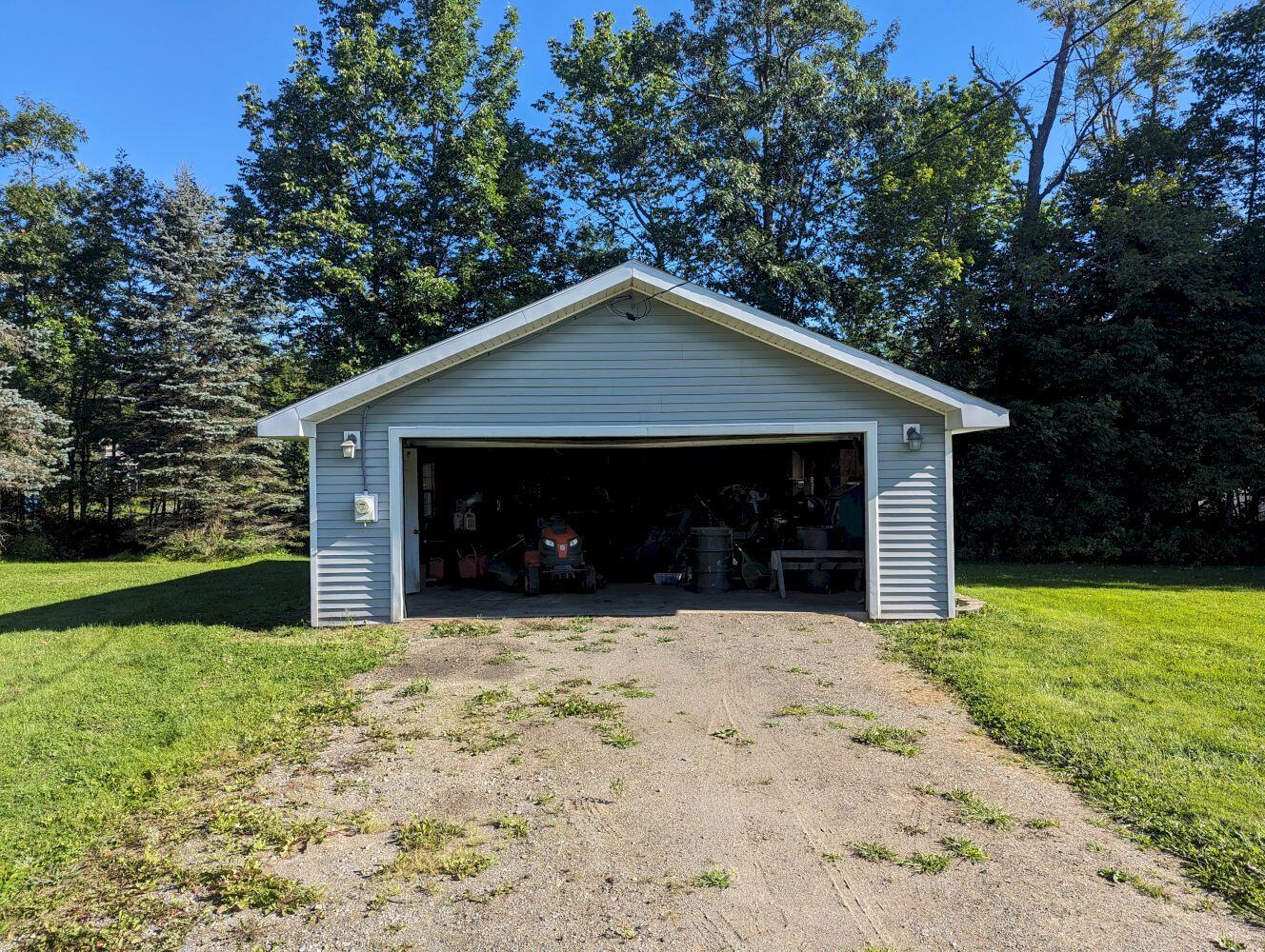76 Oxbow Road Palmyra, ME 04965 - Photo 8 of 21 PXL_20230823_124216976.MP