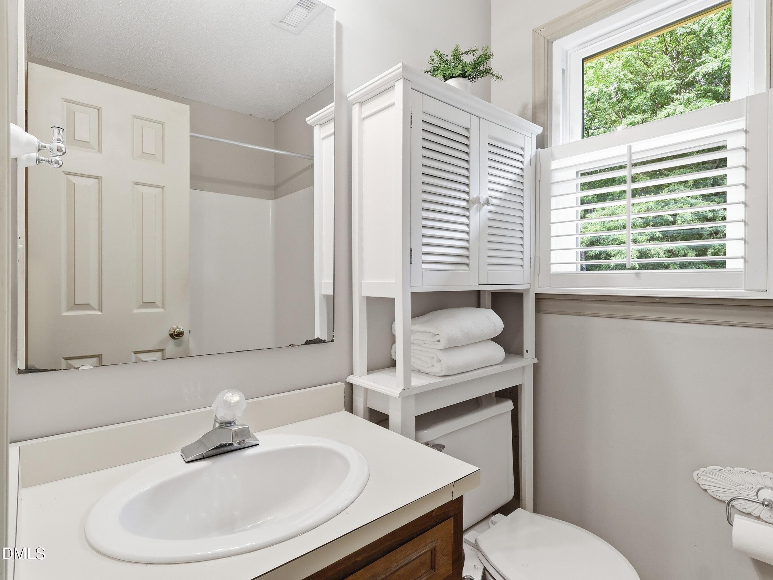 7312 Deer Track Drive Raleigh, NC 27613 - Photo 21 of 43