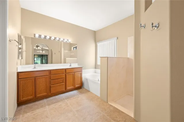 $389,900 | 1428 Palm Drive, Laughlin, NV 89029