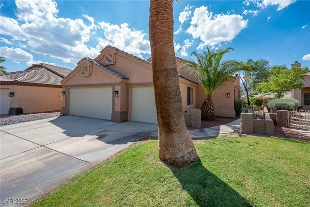 $389,900 | 1428 Palm Drive, Laughlin, NV 89029