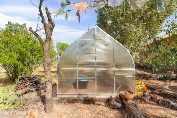 $377,500 | 122 Van Dyke Street, Bisbee, AZ 85603