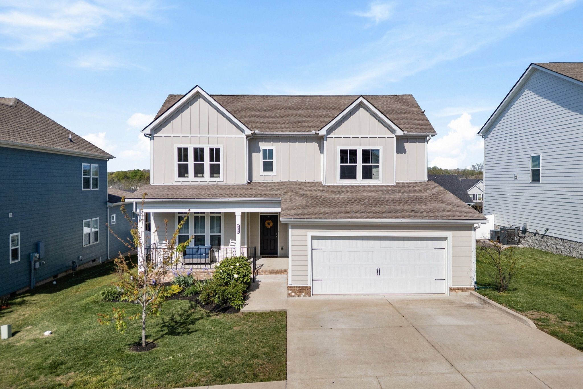616 Castle Road Mount Juliet, TN 37122 - Photo 1 of 27 a front view of house with yard and green space