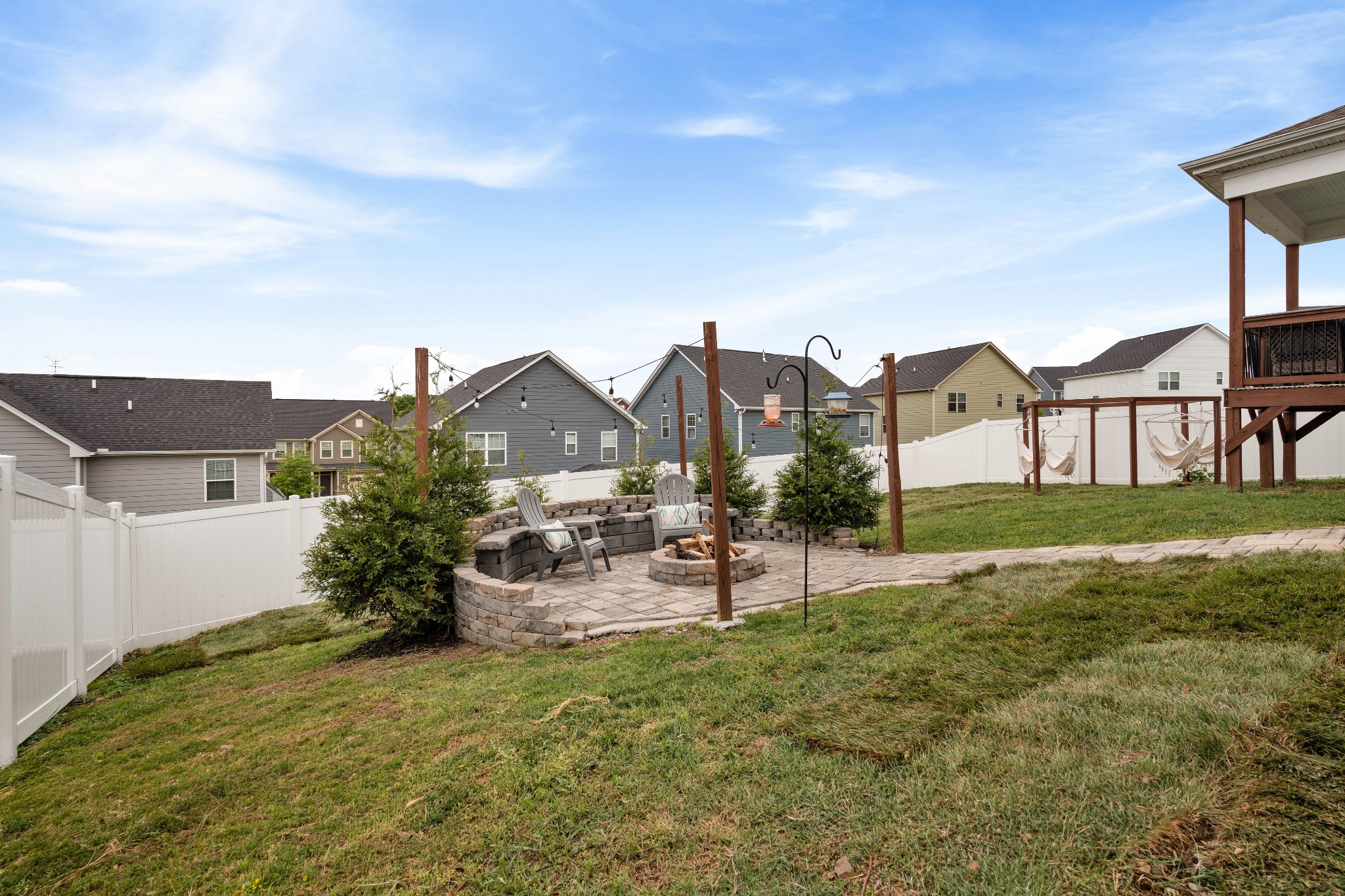 616 Castle Road Mount Juliet, TN 37122 - Photo 22 of 27 a view of a house with a yard and sitting area