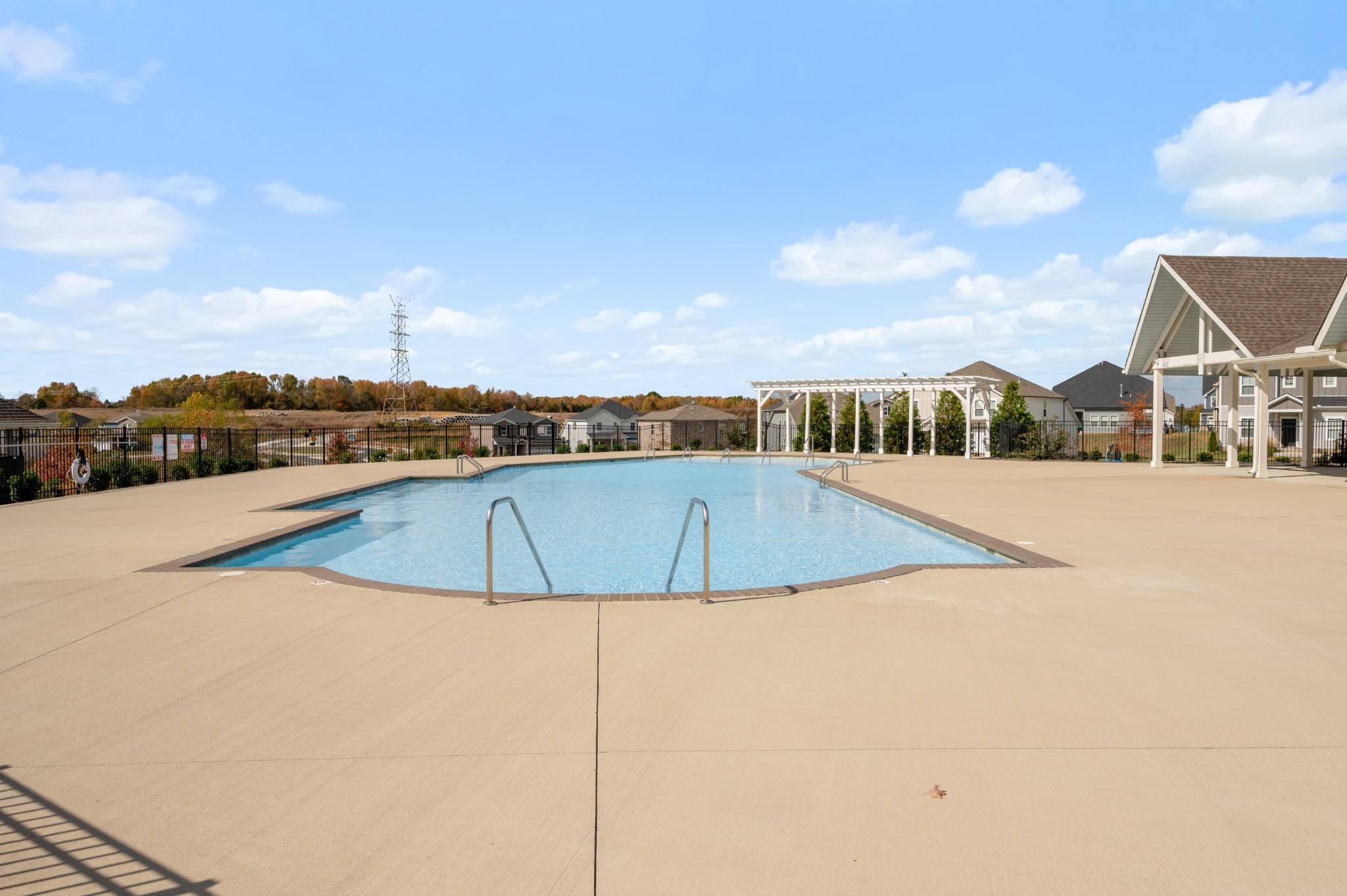 616 Castle Road Mount Juliet, TN 37122 - Photo 25 of 27 a view of a swimming pool
