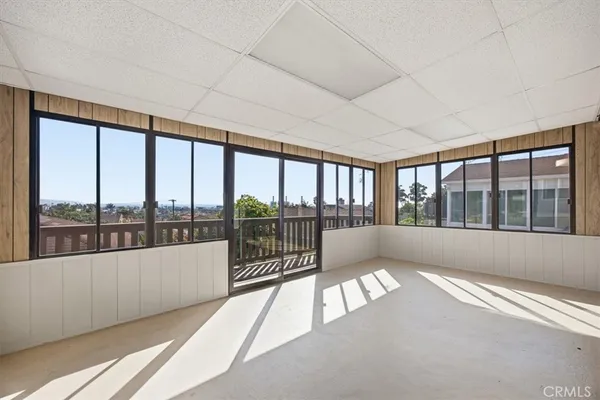 $4,995 | 819 North Maria Avenue, Redondo Beach, CA 90277