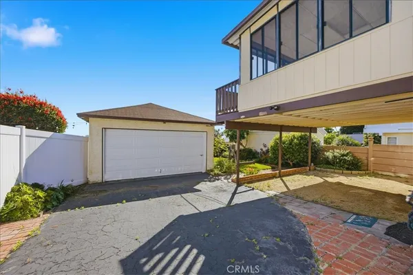 $4,995 | 819 North Maria Avenue, Redondo Beach, CA 90277