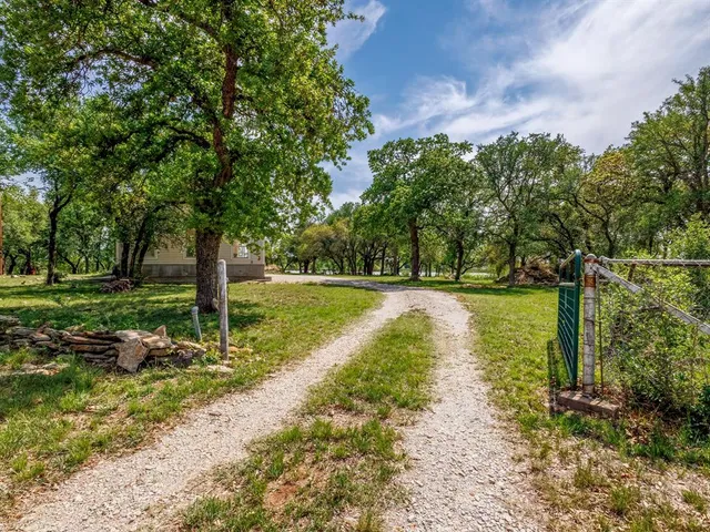 $250,000 | 9555 County Road 456, Brownwood, TX 76801