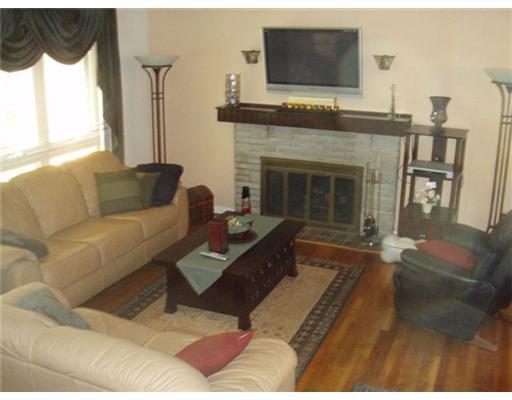 476 Woodland Road Pittsburgh, PA 15237 - Photo 2 of 17 Living Room. Lovely living, dining room area with gas fireplace open floor plan makes for easy entertaining