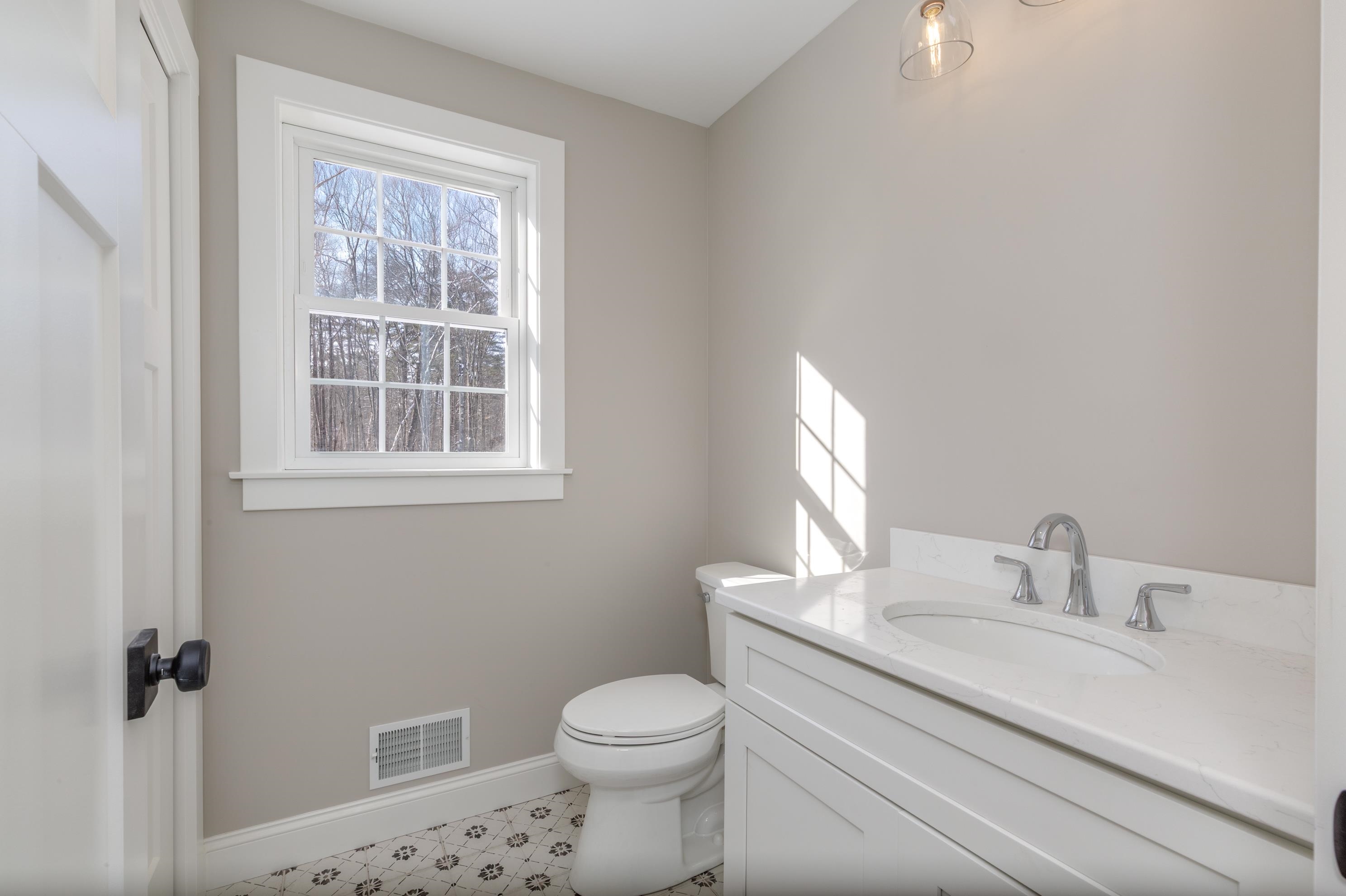 14 Short Falls Road Chichester, NH 03258 - Photo 23 of 49