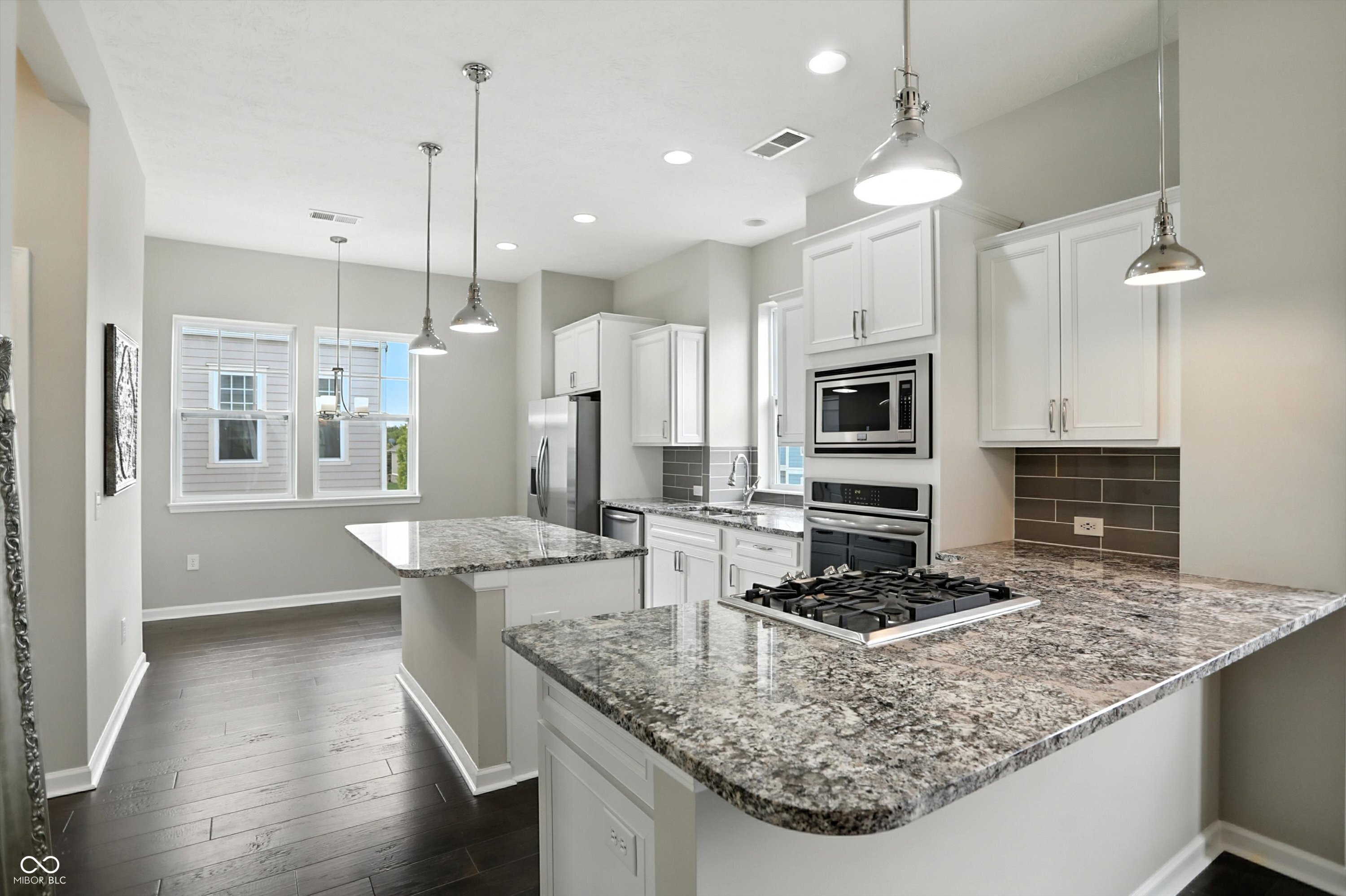 13311 Susser Way Fishers, IN 46037 - Photo 12 of 32