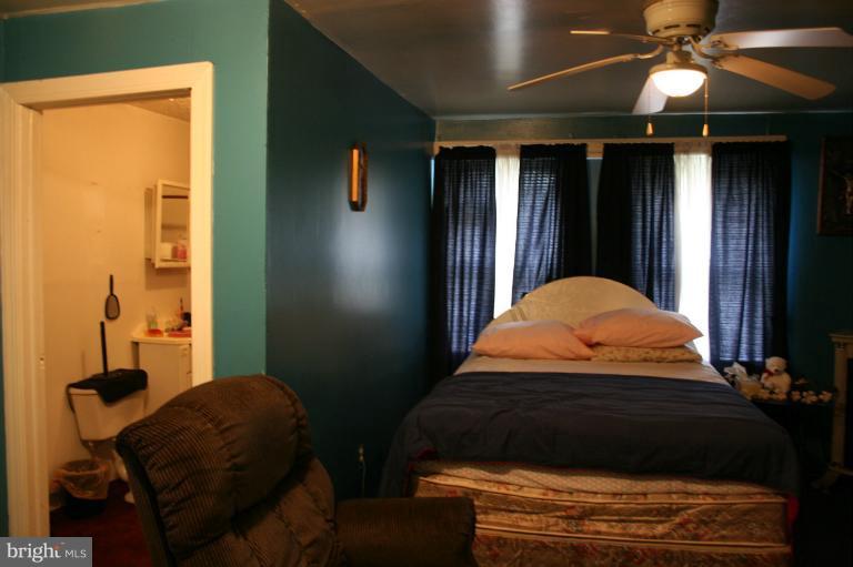 3183 Pomona Road Colonial Beach, VA 22443 - Photo 20 of 23 Bedroom (Master)