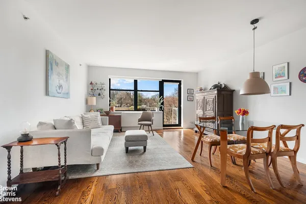 $889,000 | 2002 5th Avenue, Unit 4C | Harlem