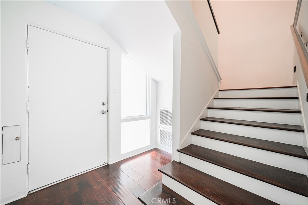 105 West Kenneth Road Glendale, CA 91202 - Photo 7 of 48 a view of entryway with wooden floor