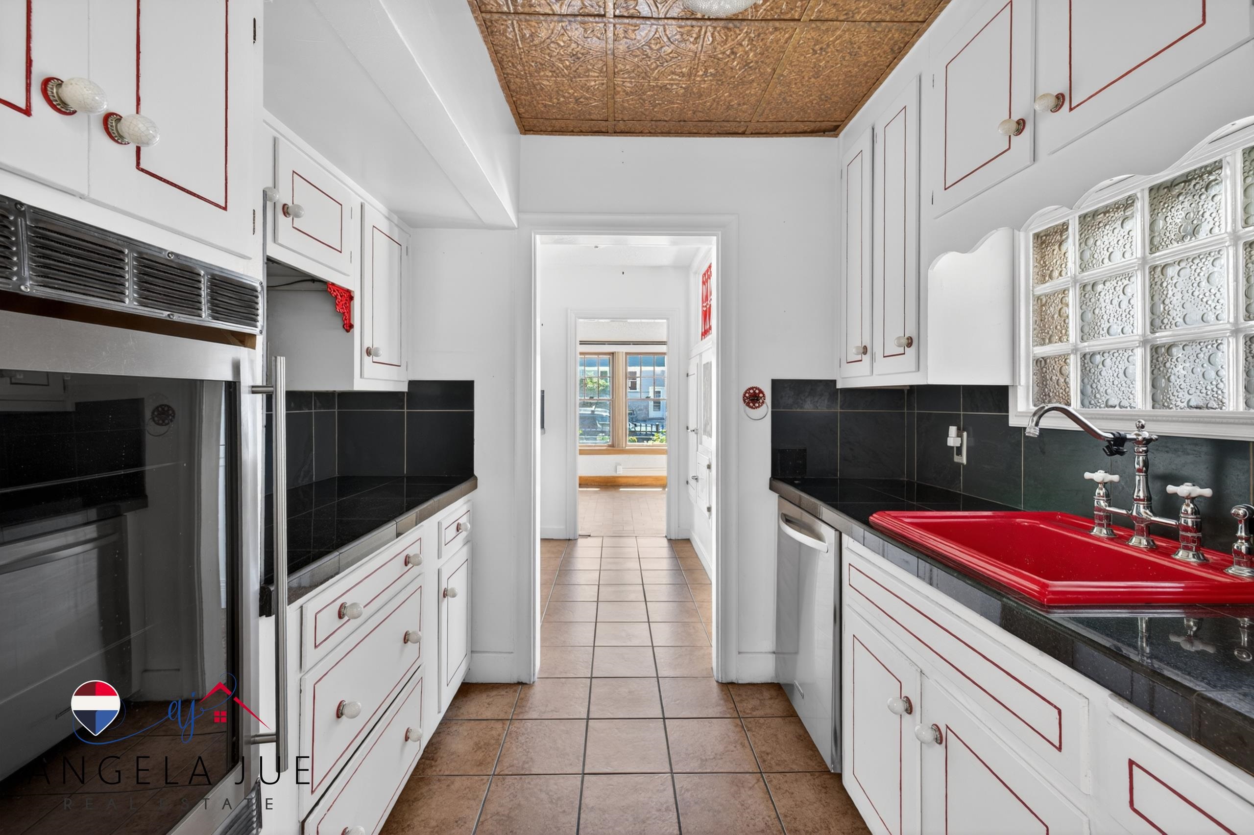1042 South David Street Casper, WY 82601 - Photo 12 of 50