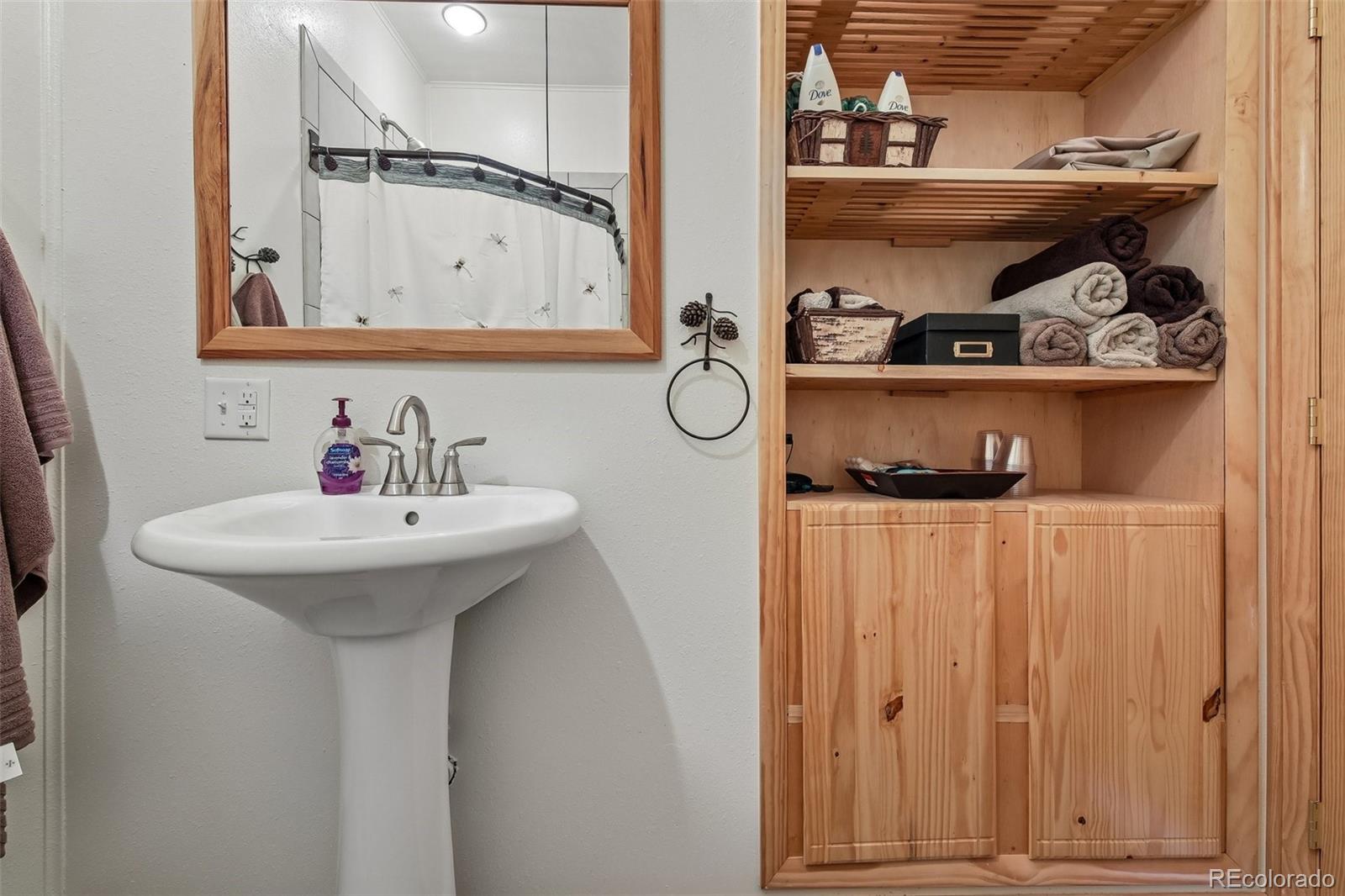 7555 Rossman Gulch Road Morrison, CO 80465 - Photo 14 of 26