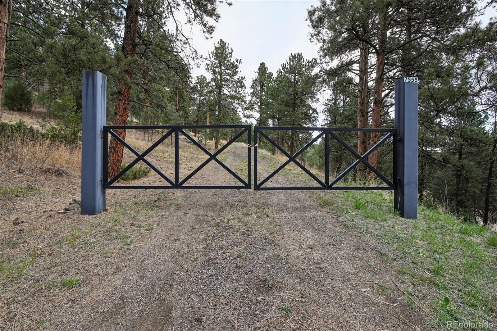 7555 Rossman Gulch Road Morrison, CO 80465 - Photo 22 of 26