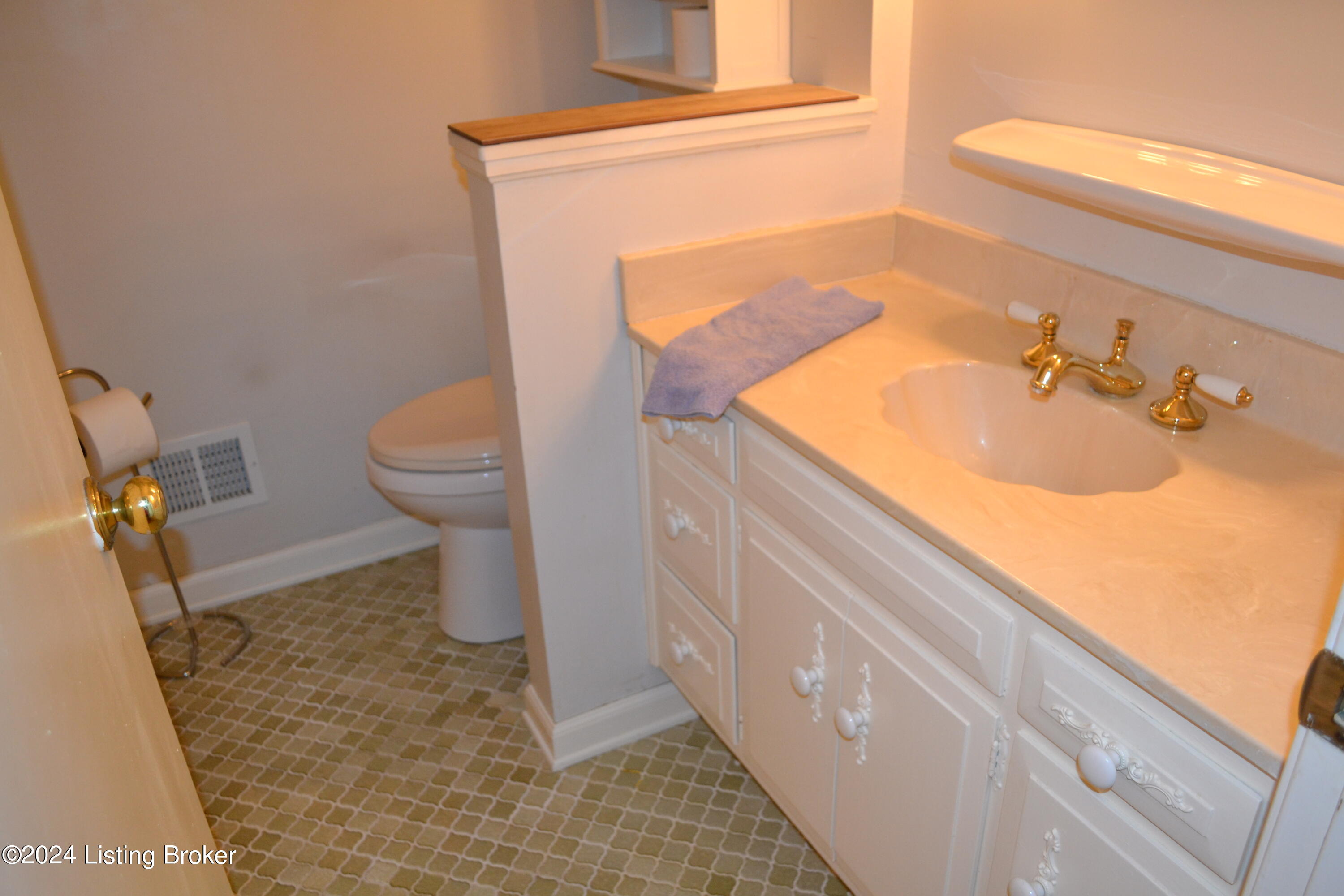 9302 Collingwood Road Louisville, KY 40299 - Photo 49 of 82 DSC_0049