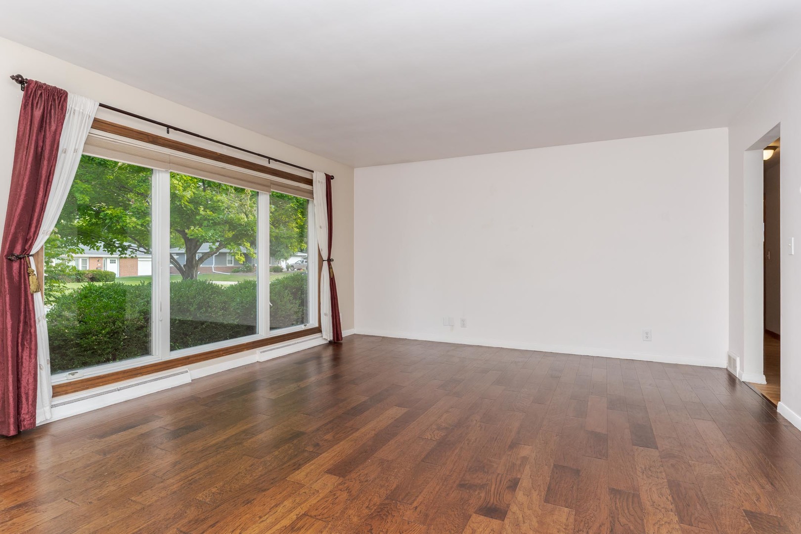 203 Radliff Road Bloomington, IL 61701 - Photo 12 of 41 Gallery Image 12