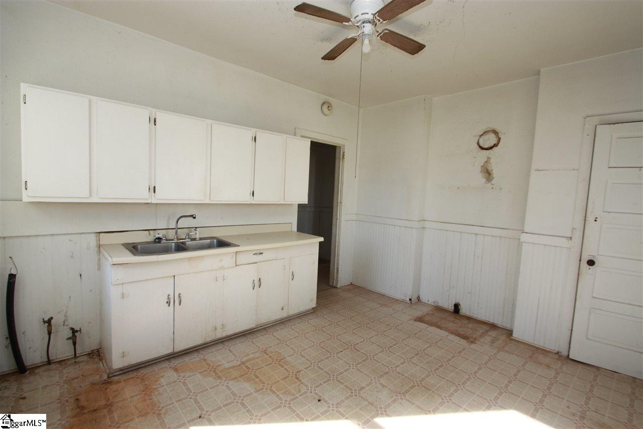 605 Milton Road Joanna, SC 29351 - Photo 13 of 28 Gallery Image 13