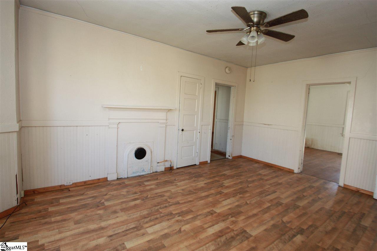 605 Milton Road Joanna, SC 29351 - Photo 9 of 28 Gallery Image 9