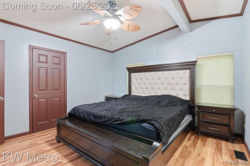 22733 Sumpter Road Belleville, MI 48111 - Photo 12 of 52