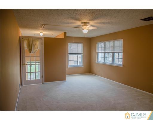 184 Nebula Road Piscataway, NJ 08854 - Photo 19 of 24