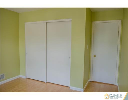 184 Nebula Road Piscataway, NJ 08854 - Photo 22 of 24