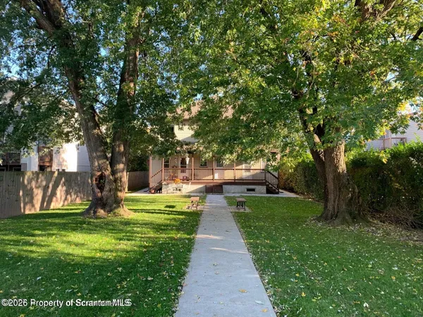 $1,175 | 1017 Main Street, Unit 2, Dickson City, PA 18519