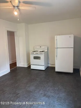 $1,175 | 1017 Main Street, Unit 2, Dickson City, PA 18519