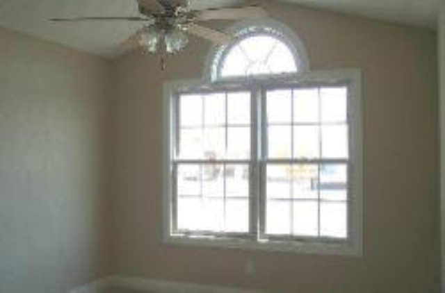 1405 Remington Road Pekin, IL 61554 - Photo 2 of 9 Gallery Image 2