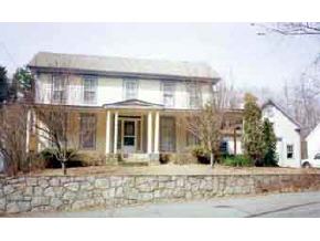 1518 Lake Shore Road Manchester, NH 03109 - Photo 4 of 4 Gallery Image 4