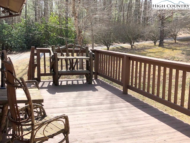805 Coffey Road Linville, NC 28646 - Photo 7 of 20 Gallery Image 7