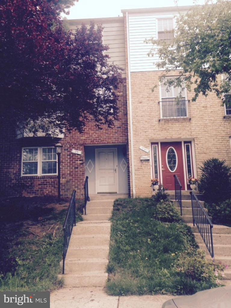 79 Timber Rock Road Gaithersburg, MD 20878 - Photo 3 of 3 Exterior (Front)