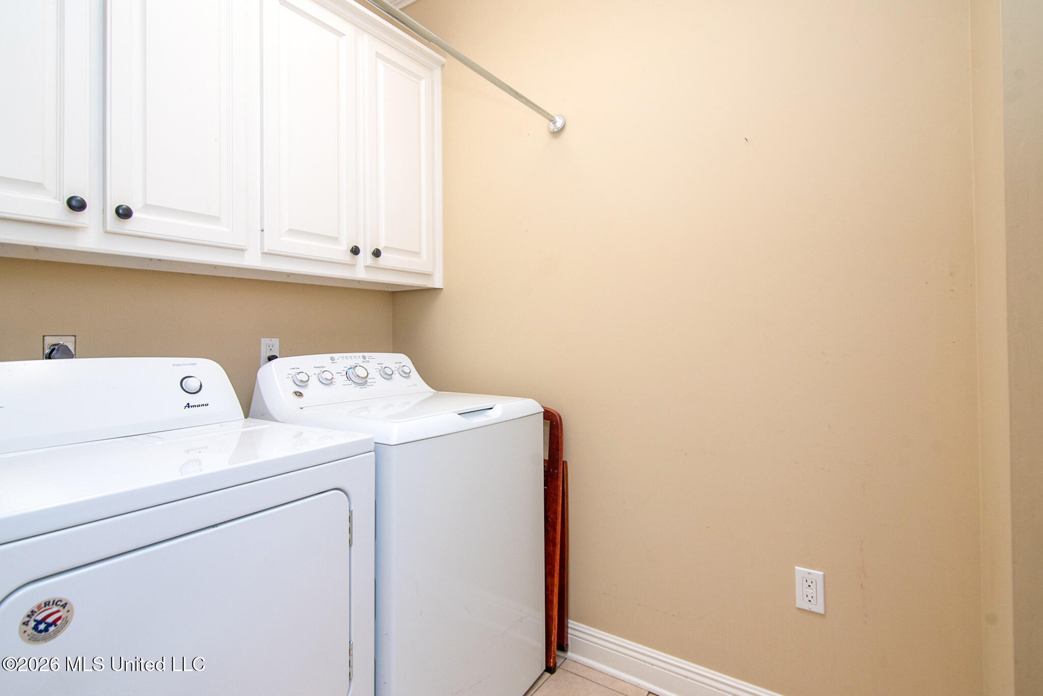 10 Moss Point Road Hattiesburg, MS 39402 - Photo 31 of 51 Laundry Room