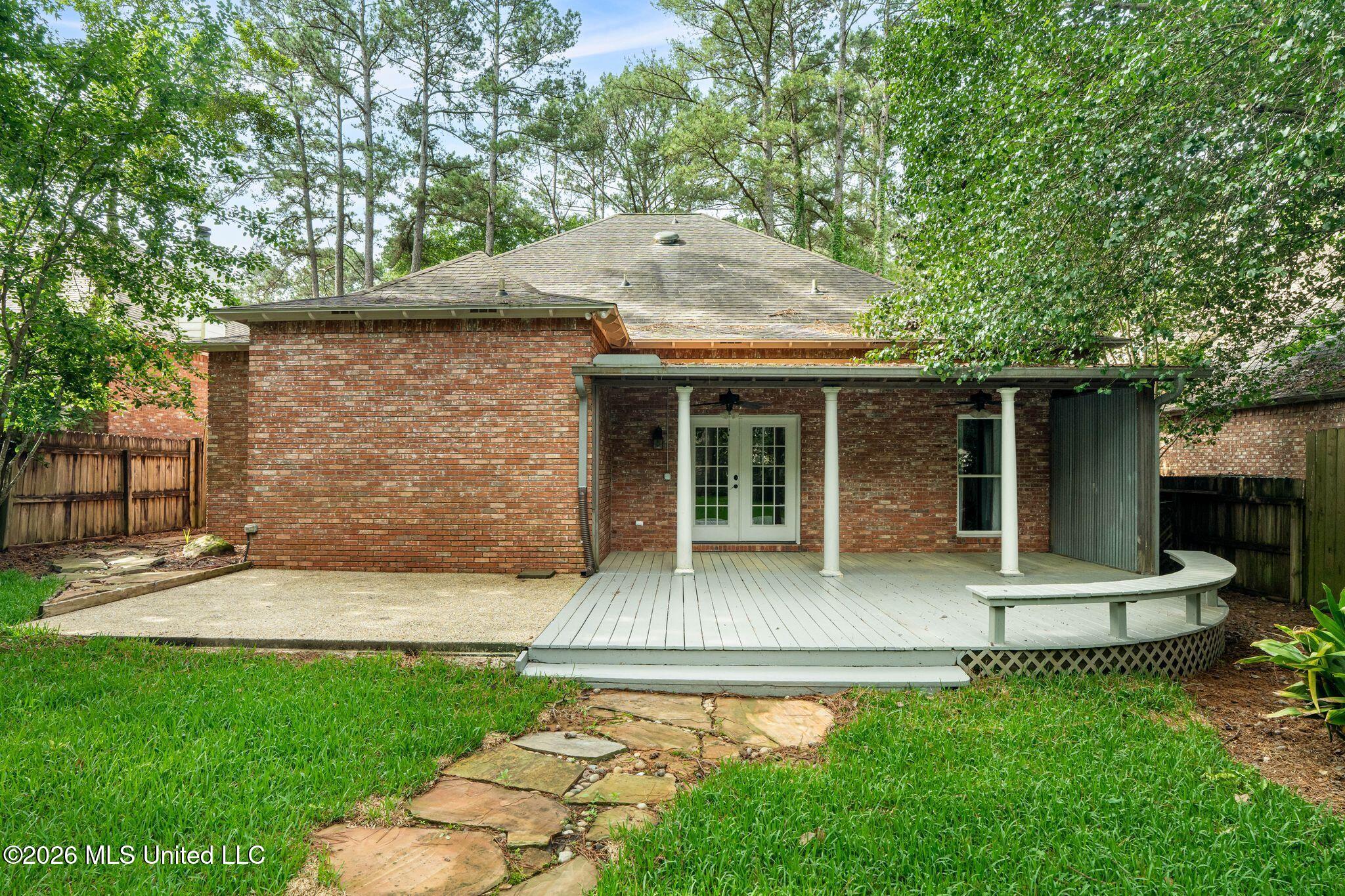 10 Moss Point Road Hattiesburg, MS 39402 - Photo 32 of 51 Back View
