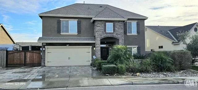 $559,900 | Undisclosed Address, Shafter, CA 93263