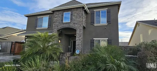 $559,900 | Undisclosed Address, Shafter, CA 93263