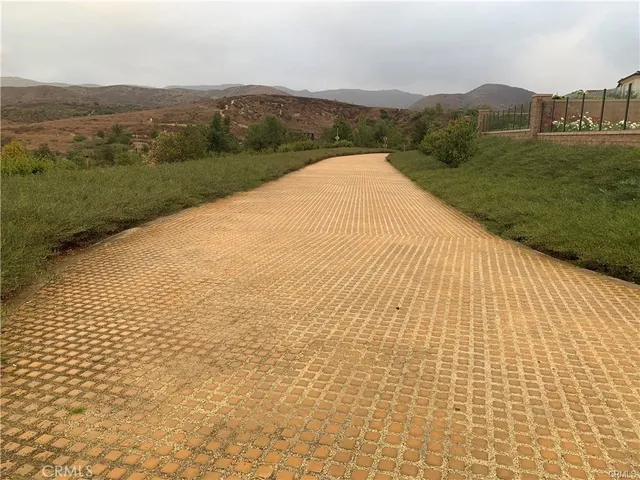 $6,300 | 117 Wanderer, Irvine, CA 92618