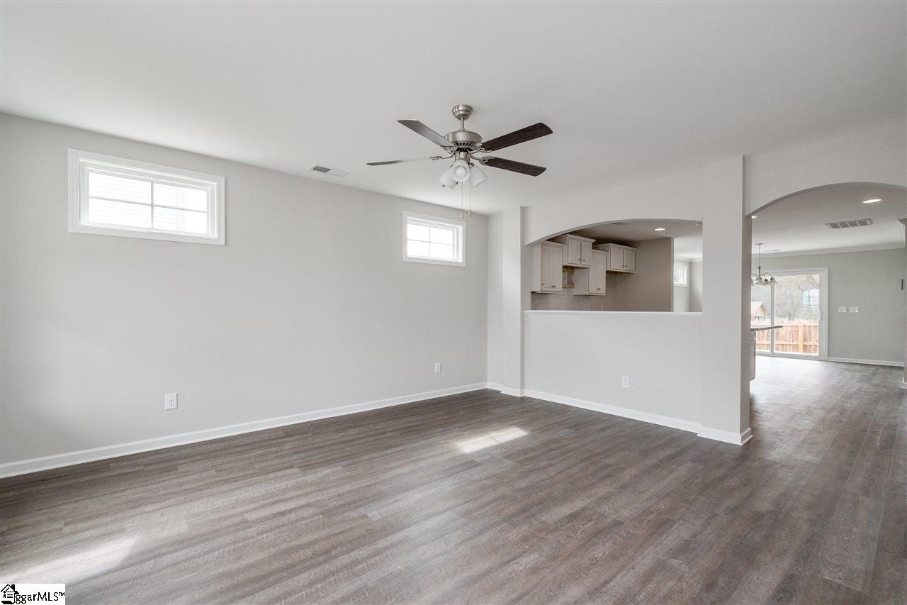 129 Mitford Way Fountain Inn, SC 29644 - Photo 3 of 20 Gallery Image 3