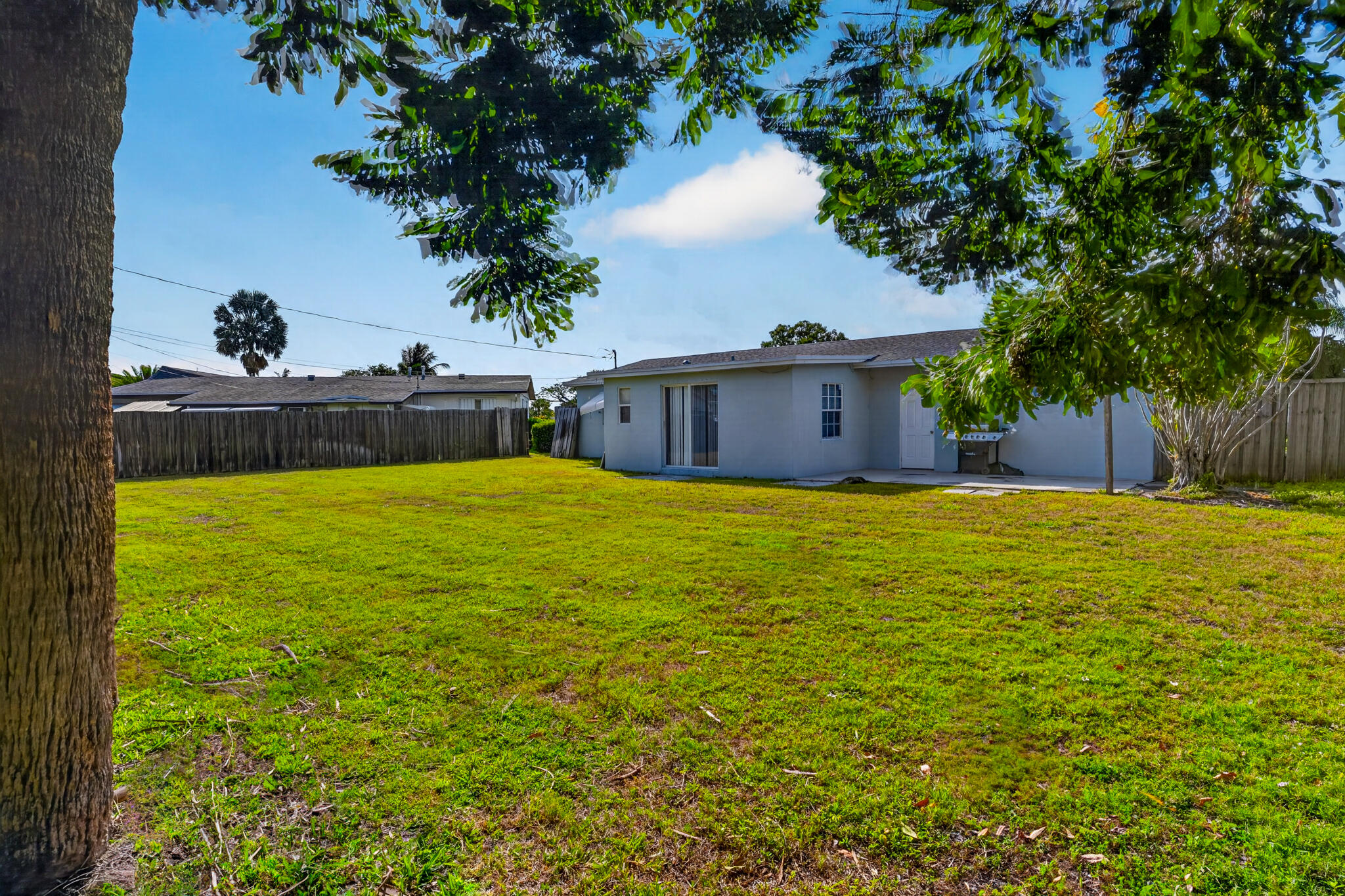 760 Cinnamon Road North Palm Beach, FL 33408 - Photo 12 of 19 CinnamonRental-8_edit Final